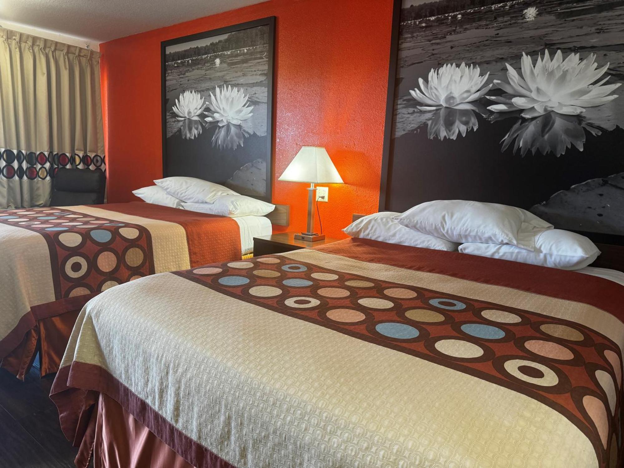 Hotel Super 8 By Wyndham Giddings Extérieur photo