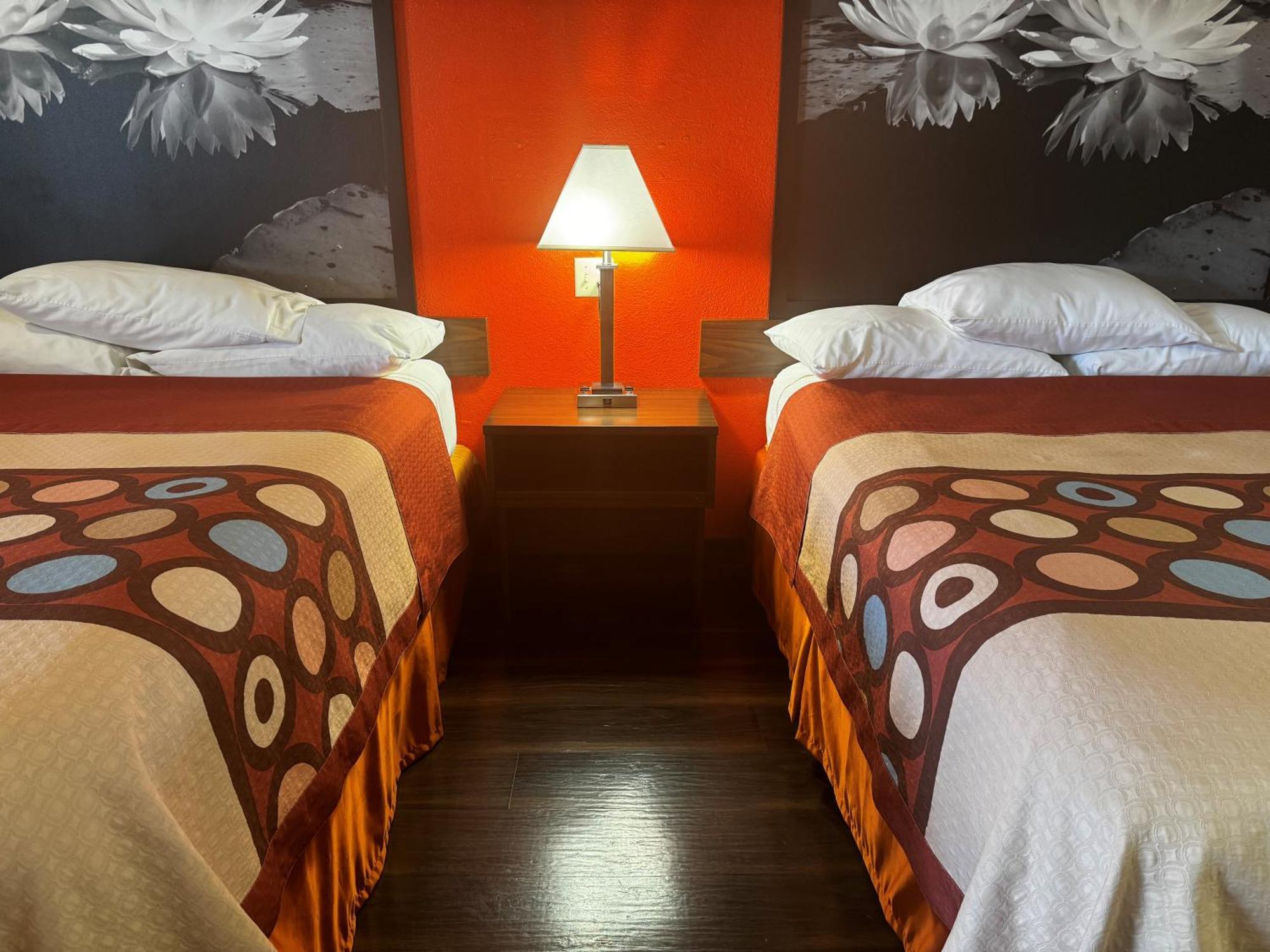 Hotel Super 8 By Wyndham Giddings Extérieur photo